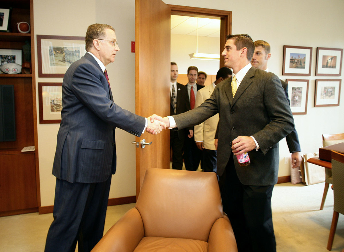 2005-aaron-rodgers-paul-tagliabue-VB0J4637.jpg